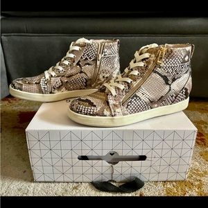 Women’s Call It Spring High Top Faux Snakeskin Sneakers w/side zipper